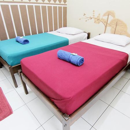 Monica Hotel Γιογκιακάρτα Εξωτερικό φωτογραφία